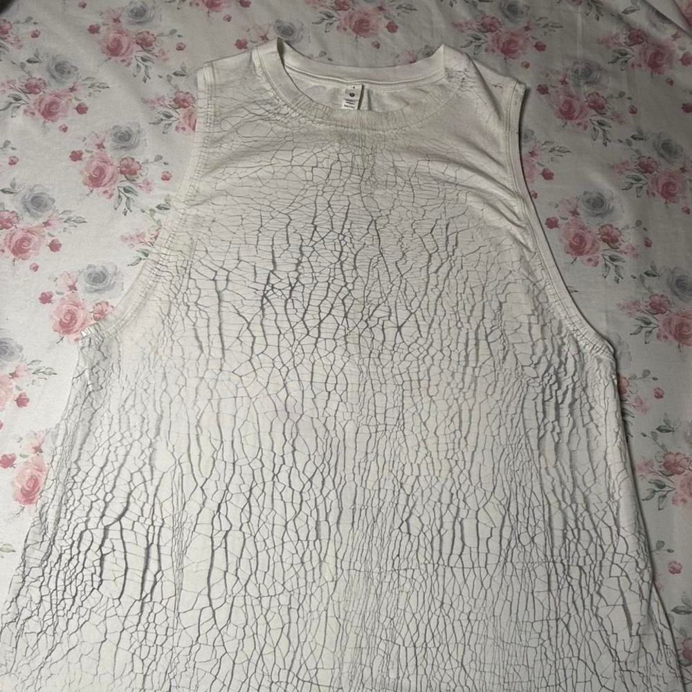 Lululemon White Crackle Print Sleeveless Tank Top Women's Size 4
